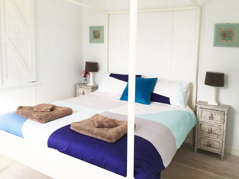 Aurora Beachfront Cottage - Hotel Accommodation 1