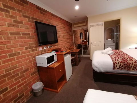 Aussie Rest Motel - Hotel Accommodation 2