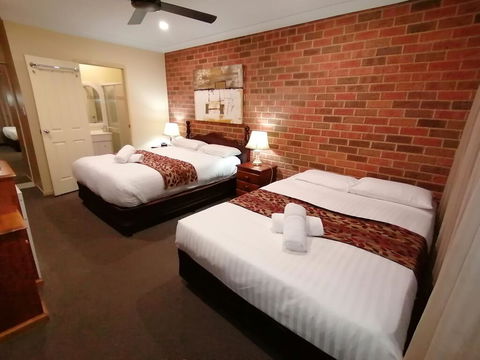 Aussie Rest Motel - Hotel Accommodation 1