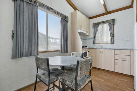 Australian Community Villages - Hotel Accommodation 2