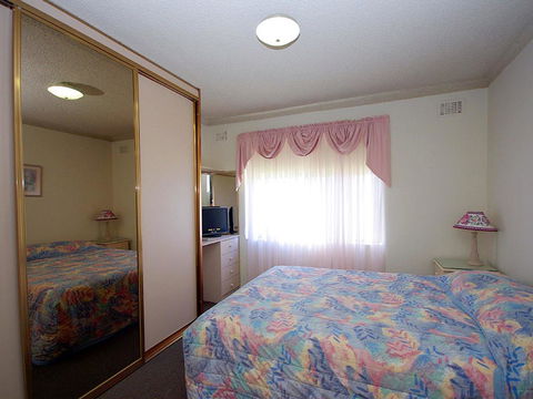 Avilla Court 1 - Hotel Accommodation 1