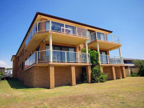 Avilla Court 2 - Hotel Accommodation 2