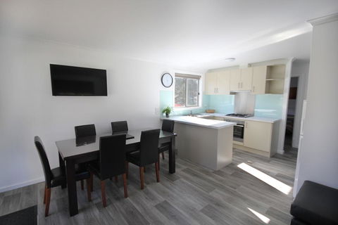 Avondel Caravan Park - Hotel Accommodation 3