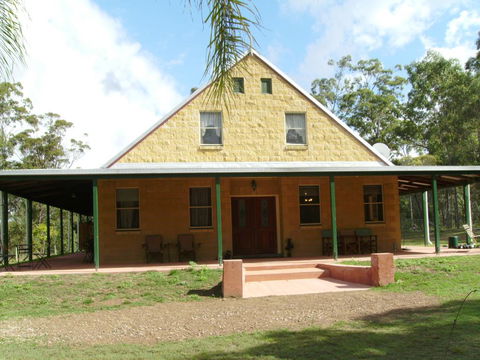 Back To The Bush - Hotel Accommodation 1