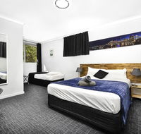 Bald Hills Motel - Hotel Accommodation