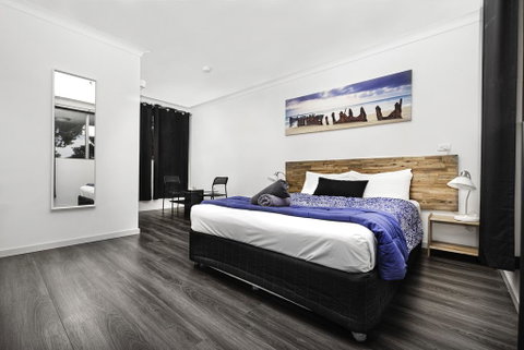 Bald Hills Motel - Hotel Accommodation 3