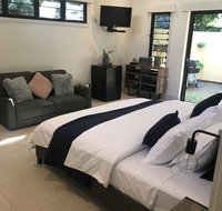Bali inspired hideaway with Tropical villa  Plunge Pool - Hotel Accommodation