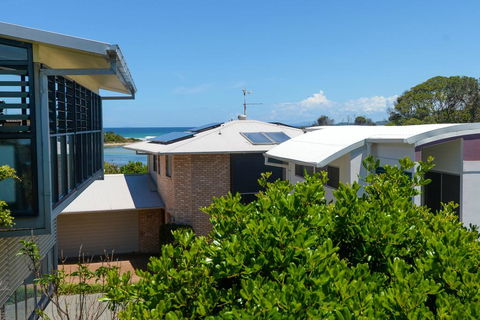 Ballantrae 8 - Sawtell, NSW - Hotel Accommodation 3