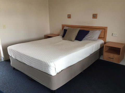 Banana Hotel Motel - Hotel Accommodation 2