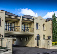 Banyan Place - Hotel Accommodation