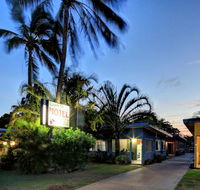 Bargara Gardens Boutique Villas - Hotel Accommodation