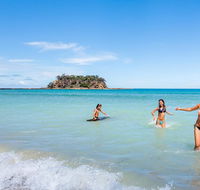 Barlings Beach Holiday Park - Hotel Accommodation