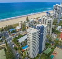 Baronnet Apartments - Hotel Accommodation