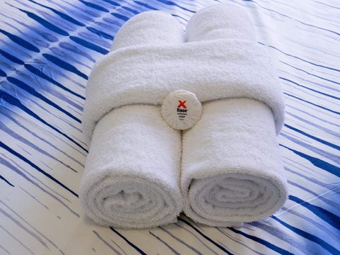 Base Brisbane Uptown - Hotel Accommodation 2