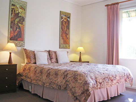 Basedow Units Tanunda - Hotel Accommodation 2