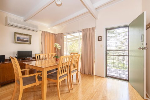 Batehaven Beach House - Hotel Accommodation 1