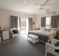 Batemans Bay Manor - Bed and Breakfast - Hotel Accommodation