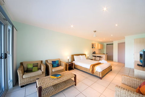 Baybliss Apartments Studio 2 - Hotel Accommodation 1