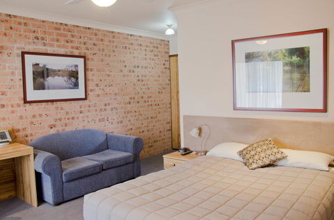 Baybrook Motor Inn - Hotel Accommodation 3