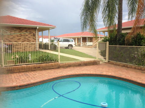 Baybrook Motor Inn - Hotel Accommodation 1
