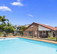 BB233 Banksia Beach Family Home - 4 Bedrooms - Hotel Accommodation