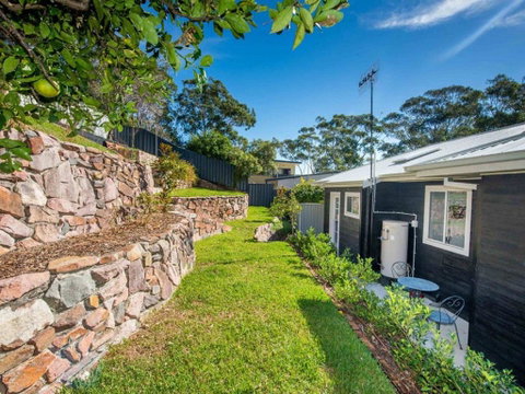 Beach House At Nelson Bay - Hotel Accommodation 2