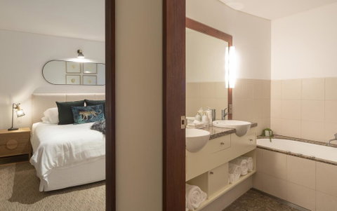 Beach Suites - Hotel Accommodation 1