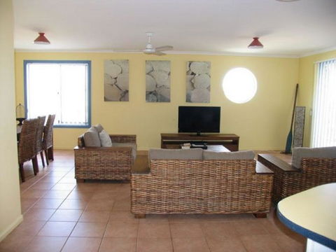 Beaches 1 - Hotel Accommodation 3