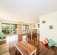 Beachfront at Bribie - Hotel Accommodation