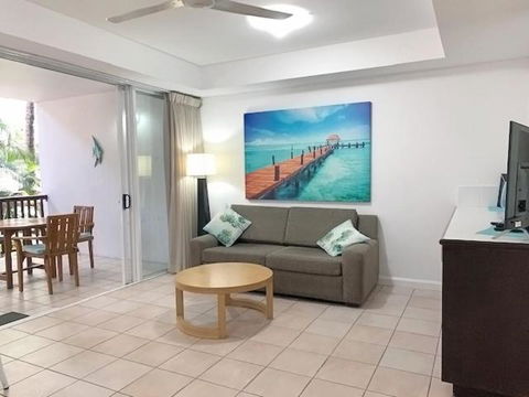 REEF RETREAT APARTMENTS PALM COVE Unit 12 - Hotel Accommodation 1