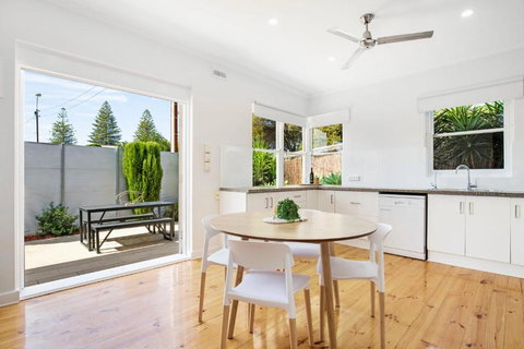 Relaxing 3BR Beachside Haven Grange - Hotel Accommodation 0