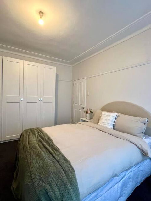 Renovated 3 Bedroom House - Hotel Accommodation 1