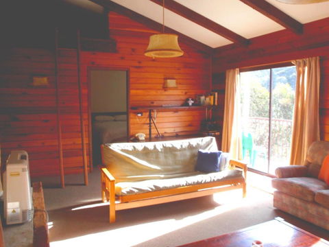 Retro 2 Bedroom Apartment - Hotel Accommodation 2