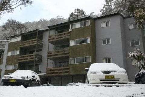 Retro 2 Bedroom Apartment - Hotel Accommodation 1