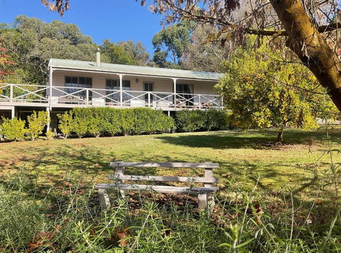 Rivendell Cottage - Hotel Accommodation 0