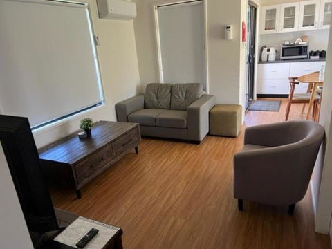 RIVER DOWNS COTTAGE - Hotel Accommodation 2