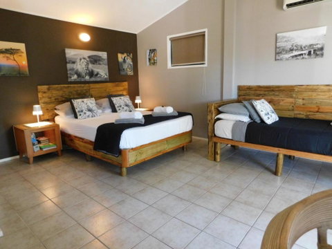 Riverbend Cottage Cabin - Little Heaven - Hotel Accommodation 3