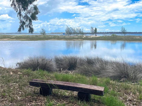 Riverside - Hotel Accommodation 2