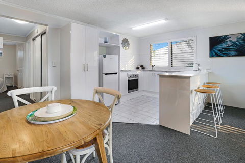 Riverside Location, Noosa Sound - Hotel Accommodation 3
