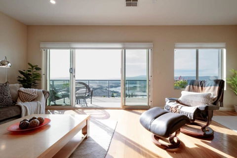 Riverview Escape - Hotel Accommodation 0