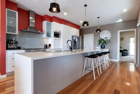 Riverview Escape - Hotel Accommodation 1