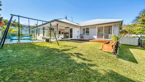 Riviera - Pool & Quick Walk To Centre - Hotel Accommodation 0