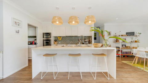 Riviera - Pool & Quick Walk To Centre - Hotel Accommodation 2