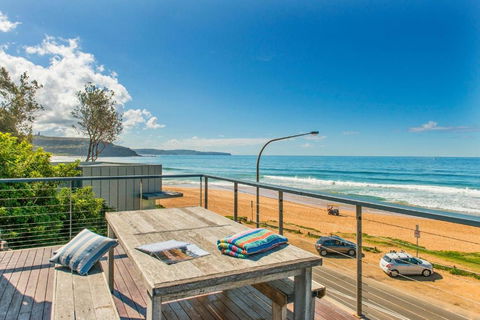 Rocklands Palm Beach Front - Hotel Accommodation 3