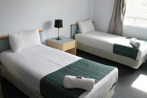 Rocky Glen Hotel Motel Gladstone - Hotel Accommodation 1