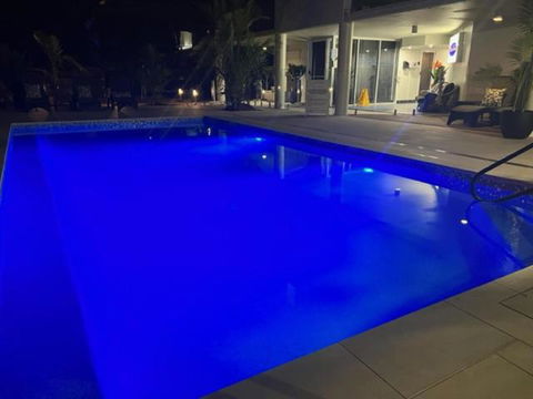 ROOFTOP APARTMENT AT MARINA TERRACES - Hotel Accommodation 0