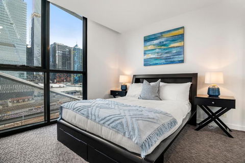 Rooftop Pool 2BR Apartment At Marvel Stadium With Free Parking - Hotel Accommodation 3