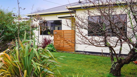 Room @ 88 - Hotel Accommodation 0