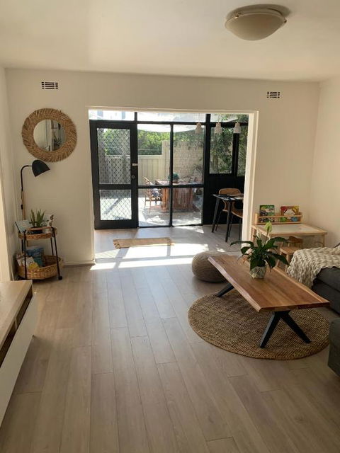 Room For Rent - Hotel Accommodation 2