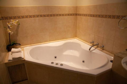 Rose Cottage Yarra Glen - Hotel Accommodation 3